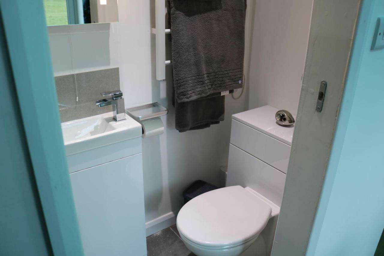 The Pump-house Apartment Chichester